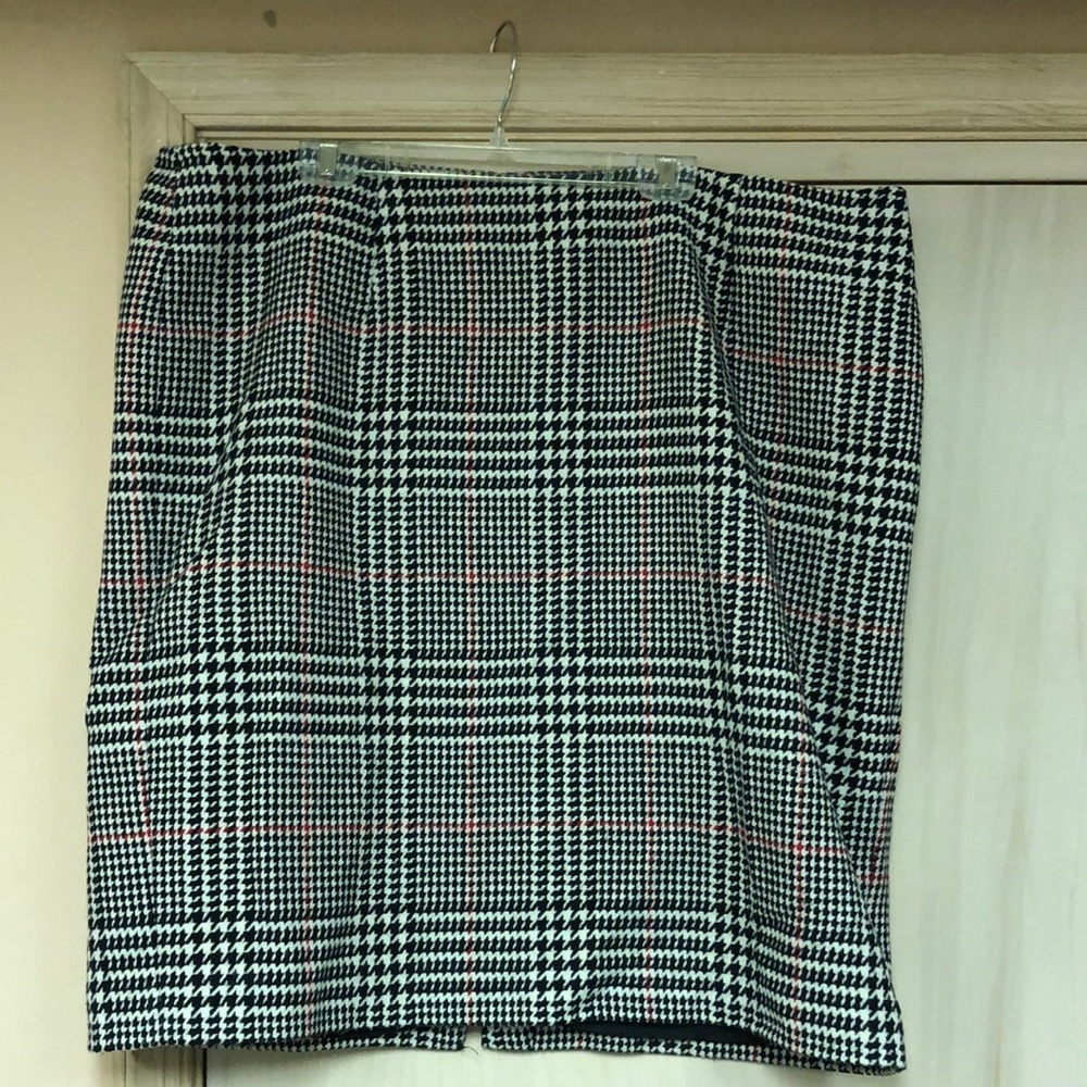 Talbots Houndstooth Wool Skirt